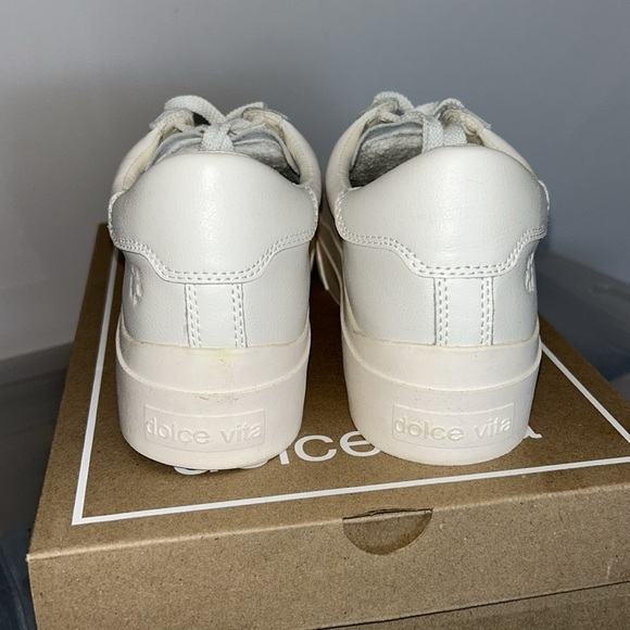 Dolce Vita Zayn 360 Sneaker White Leather - Picture 8 of 13